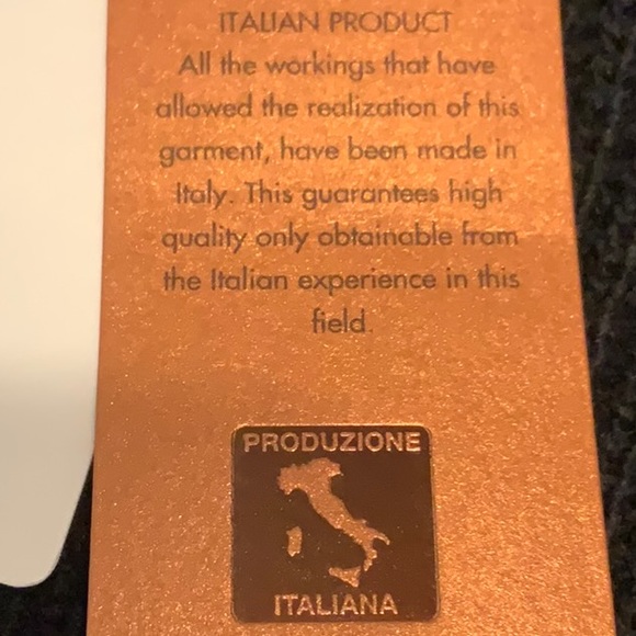 Suzy D Sweater - Picture 8 of 8